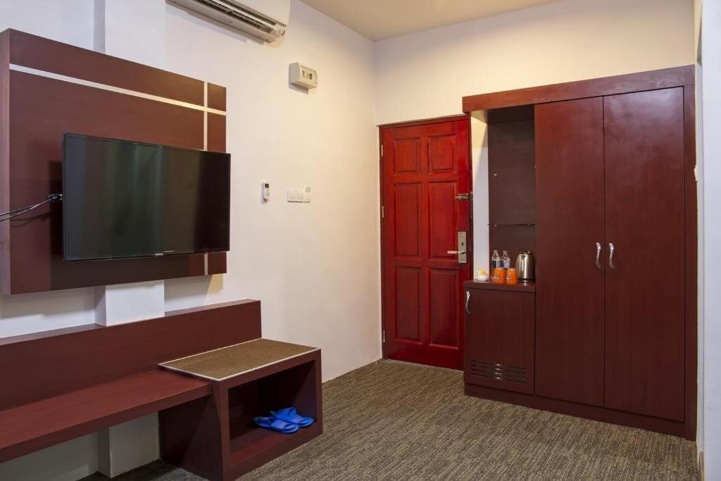 D'Merlion Hotel Pembunuh Buitenkant foto
